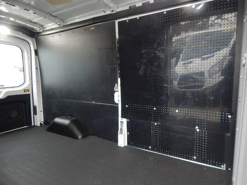 Used 2020 Ford Transit 250 Medium Roof w/ Load Area Protection Package image 16