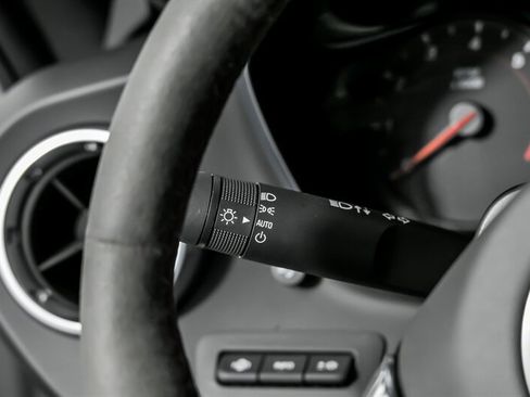 Used 2017 Chevrolet Camaro ZL1 image 28