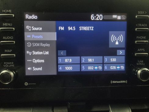 Used 2022 Toyota Camry LE FWD image 25