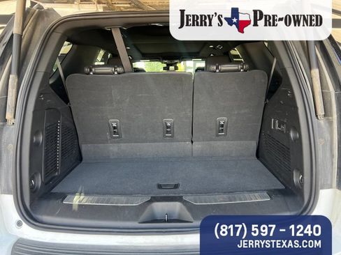 Used 2023 Chevrolet Tahoe Z71 w/ Z71 Off-Road Package AWD/4WD image 16