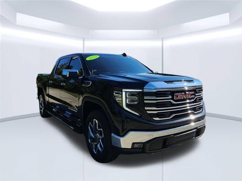 Used 2025 GMC Sierra 1500 SLT w/ SLT Premium Package AWD/4WD image 3