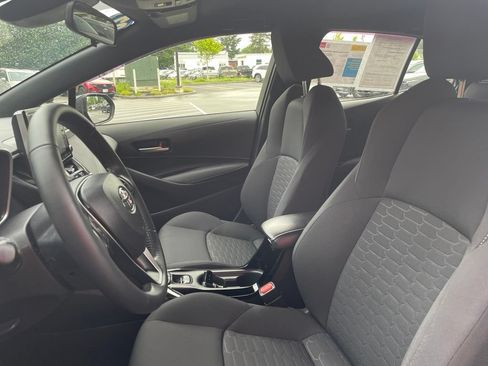 Used 2022 Toyota Corolla SE FWD image 12