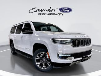 Used 2024 Jeep Wagoneer L Series III w/ Flexible Seating Group video 1