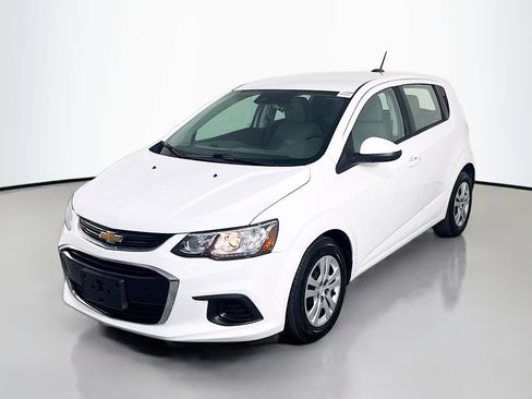 Used 2020 Chevrolet Sonic LT image 4