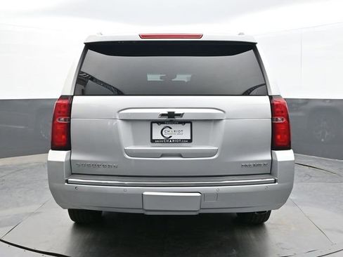 Used 2019 Chevrolet Suburban Premier AWD/4WD image 5