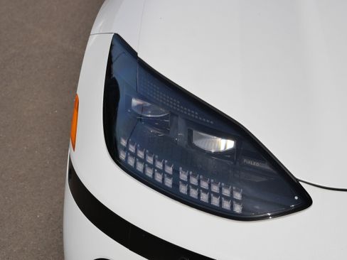 Certified 2023 Hyundai Ioniq 6 Limited image 16