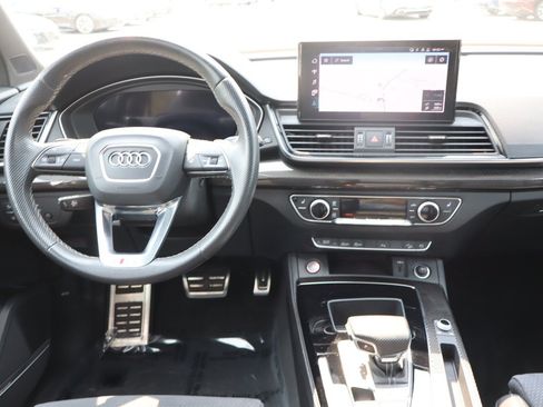 Used 2022 Audi SQ5 Premium Plus w/ Premium Plus Package AWD/4WD image 16