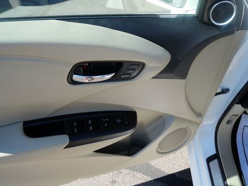 Used 2018 Acura RDX FWD image 15