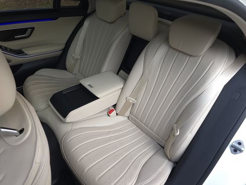 Used 2022 Mercedes-Benz S 500 4MATIC image 15