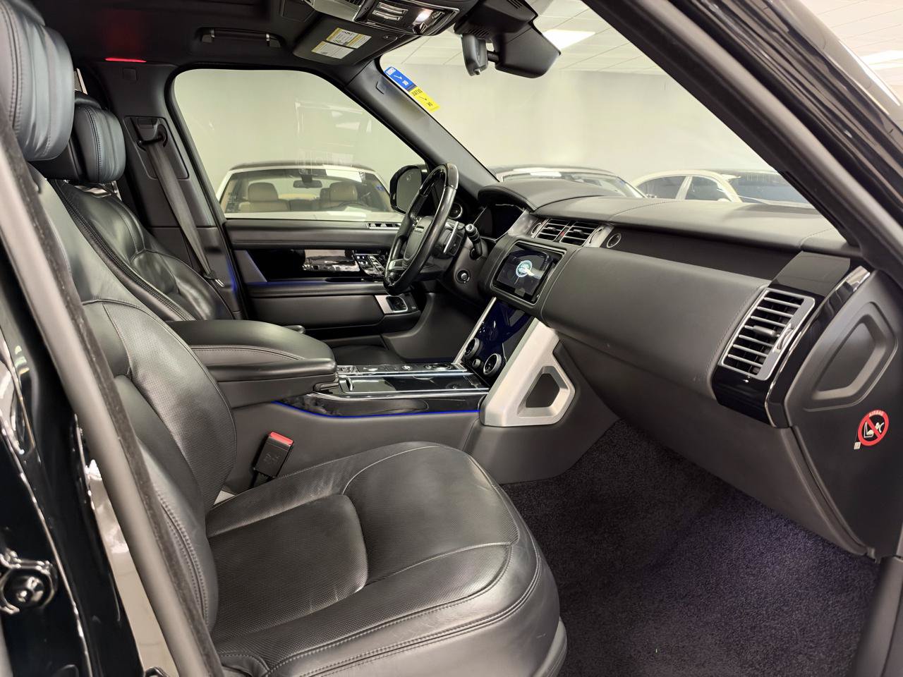 Used 2019 Land Rover Range Rover Long Wheelbase Autobiography AWD/4WD image 30
