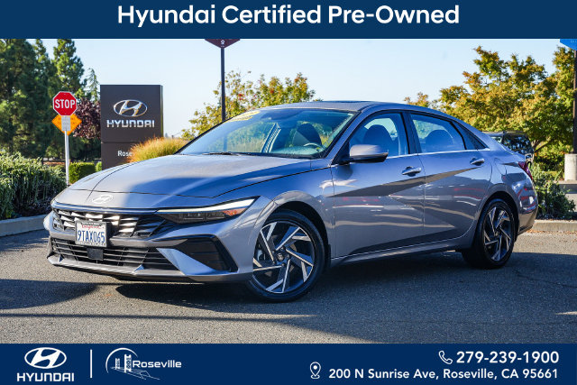 Certified 2025 Hyundai Elantra SEL FWD image 1