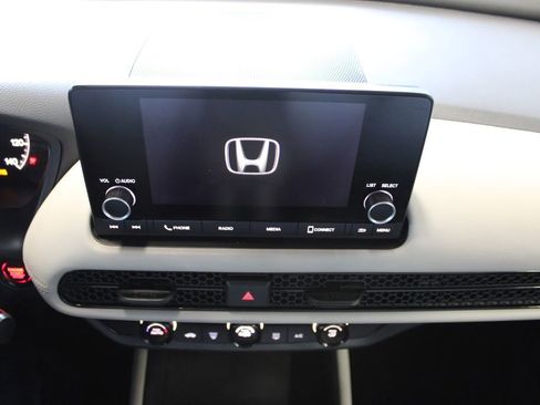 Used 2025 Honda HR-V LX image 25