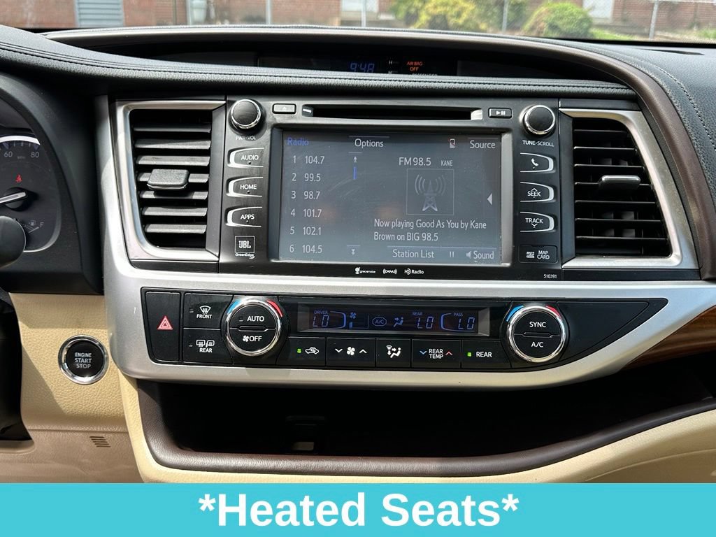 Used 2019 Toyota Highlander Limited AWD/4WD image 23