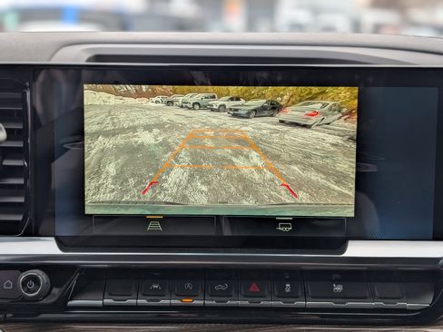 New 2026 Chevrolet Silverado 1500 LT image 3