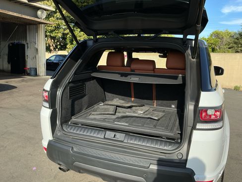 Used 2017 Land Rover Range Rover Sport HSE Dynamic image 25