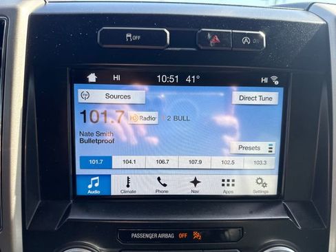 Used 2018 Ford F150 Lariat w/ Equipment Group 502A Luxury image 18