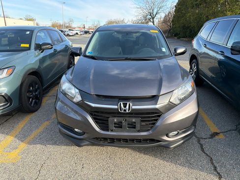 Used 2016 Honda HR-V EX image 5