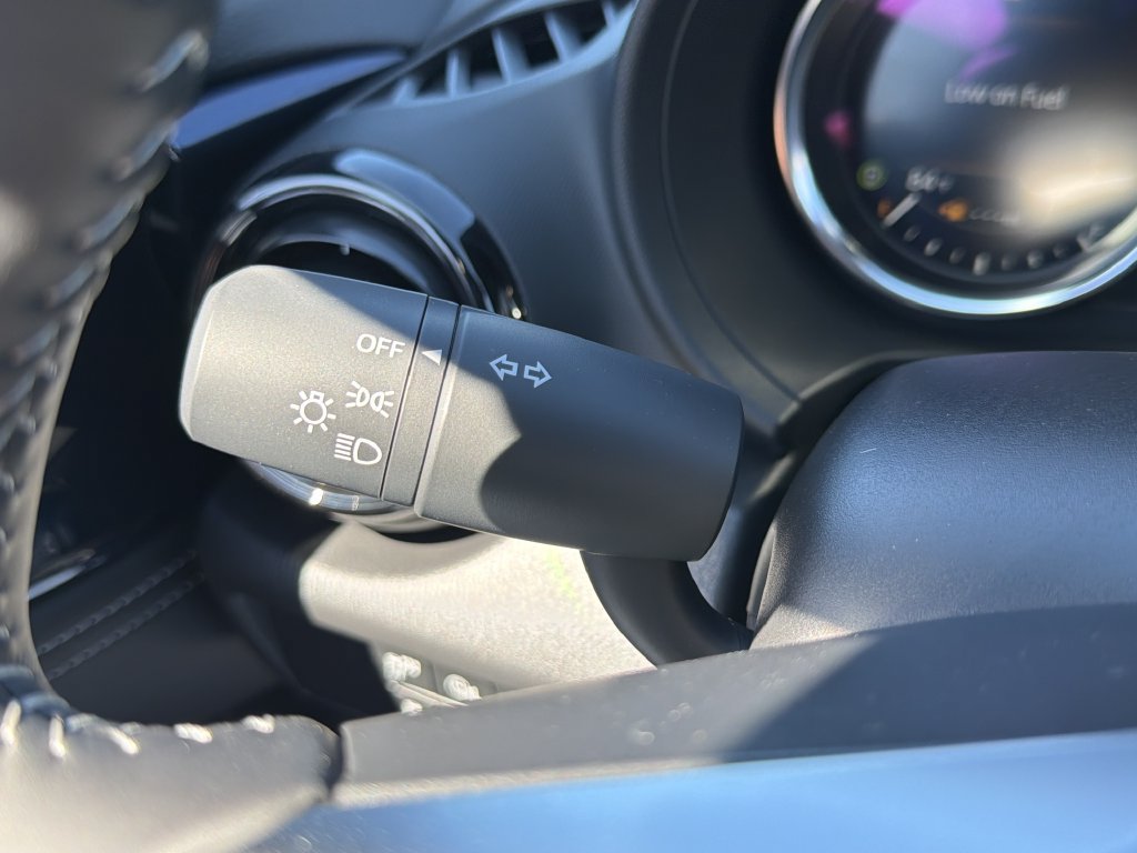 New 2026 MAZDA MX-5 Miata Club w/ Interior Package RWD image 13