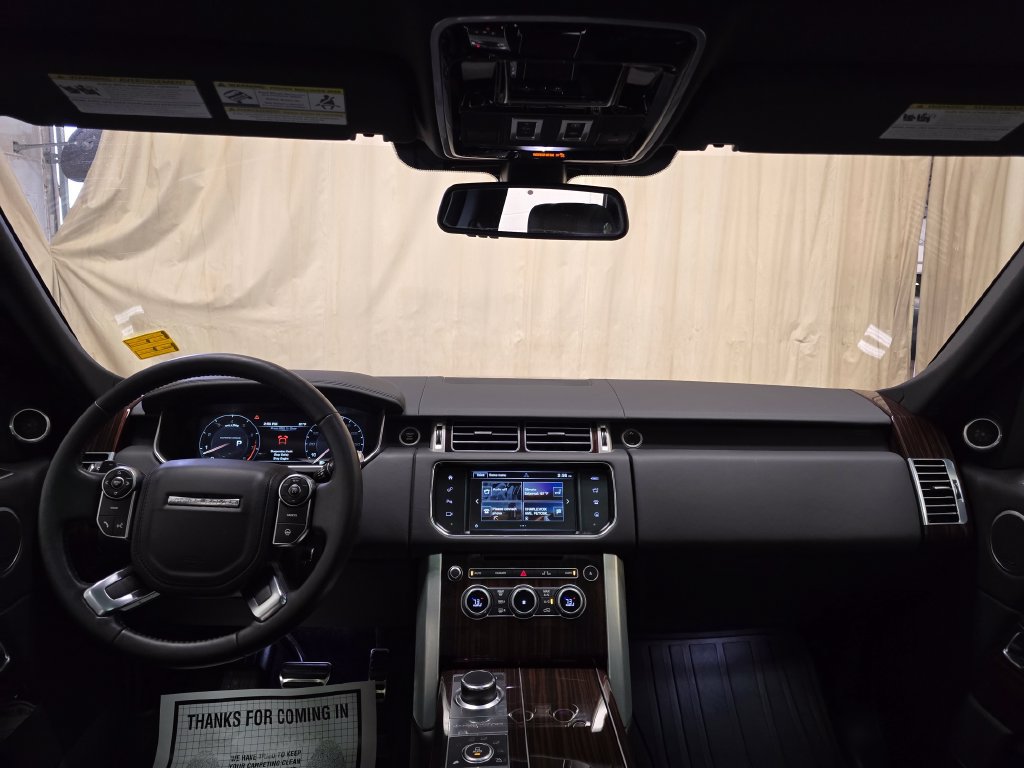 Used 2016 Land Rover Range Rover Supercharged AWD/4WD image 28