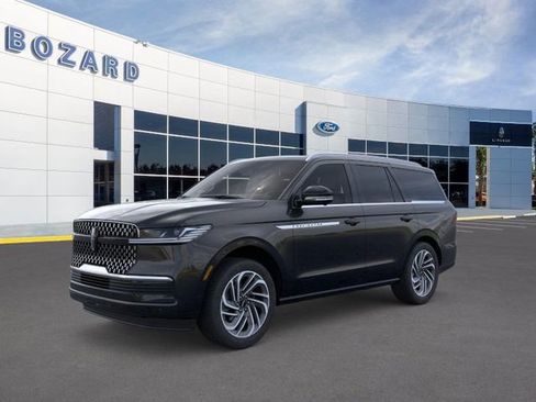 New 2025 Lincoln Navigator Reserve image 1