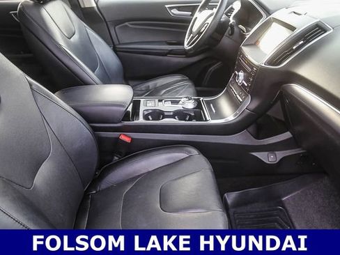 Used 2019 Ford Edge Titanium w/ Equipment Group 301A image 19