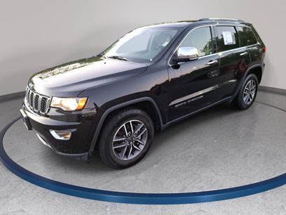 Used 2021 Jeep Grand Cherokee Limited w/ Sun & Sound Group