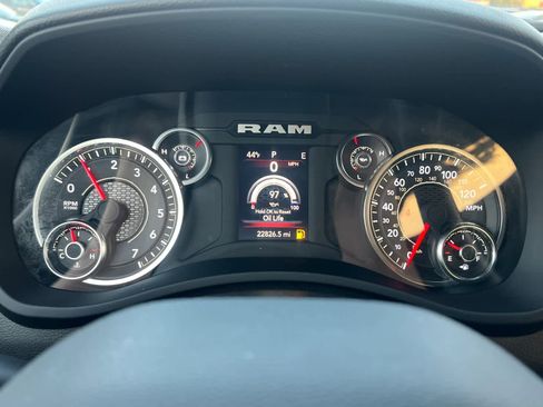 Used 2024 RAM 2500 Big Horn w/ Bed Utility Group image 23