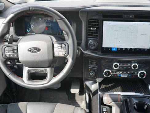 Used 2025 Ford F150 Raptor AWD/4WD image 26