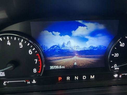 Used 2020 Ford Explorer XLT image 13