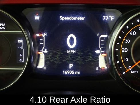 Used 2023 Jeep Wrangler Unlimited Rubicon image 29