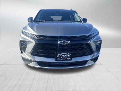 New 2025 Chevrolet Blazer LT w/ Midnight/Sport Edition image 3