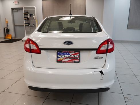 Used 2012 Ford Fiesta S FWD image 8