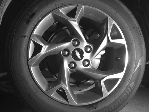 Used 2025 Chevrolet Trax LT FWD image 14