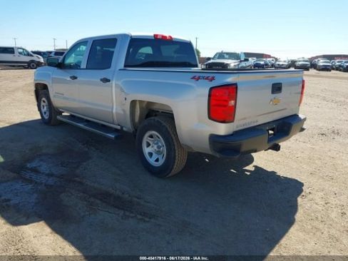 Used 2018 Chevrolet Silverado 1500 W/T w/ Trailering Package AWD/4WD image 3