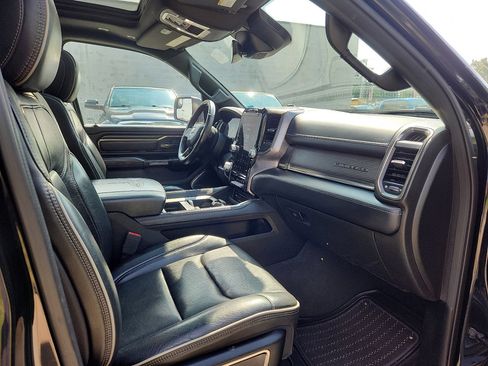 Used 2019 RAM 1500 Limited image 11