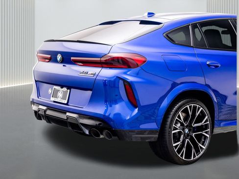 Used 2025 BMW X6 M Competition w/ Executive Package image 32