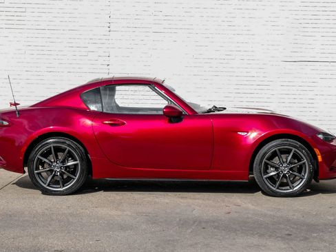 Used 2019 MAZDA MX-5 Miata RF Grand Touring image 4