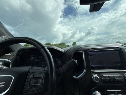 Certified 2021 GMC Sierra 1500 AT4 AWD/4WD image 22