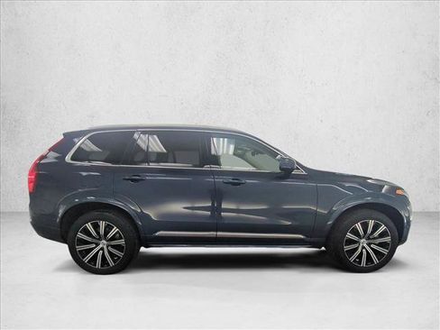 Used 2025 Volvo XC90 B5 Plus w/ Protection Package Premier AWD/4WD image 4