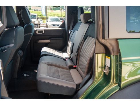 Used 2023 Ford Bronco Outer Banks w/ Sasquatch Package AWD/4WD image 19