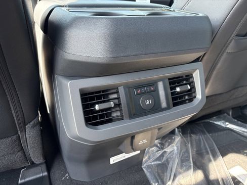 New 2026 Ford F250 Lariat w/ Lariat Ultimate Package image 30