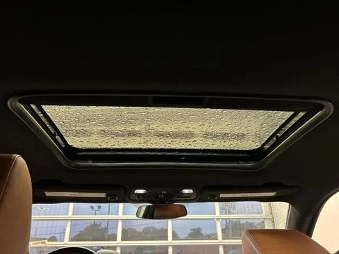 Used 2018 Chevrolet Camaro SS RWD image 16