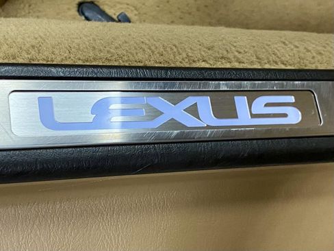 Used 2006 Lexus SC 430 Convertible RWD image 40