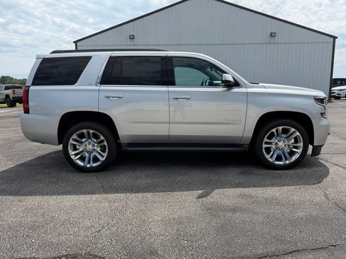 Used 2017 Chevrolet Tahoe LT AWD/4WD image 4