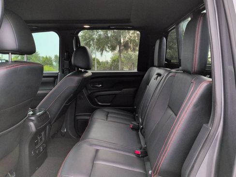 Used 2023 Nissan Titan PRO-4X w/ Pro-4x Convenience Package AWD/4WD image 13