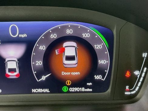 Used 2023 Honda Accord Touring image 16