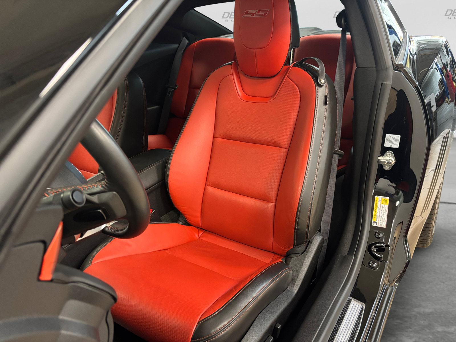 Used 2010 Chevrolet Camaro SS w/ RS Package RWD image 31