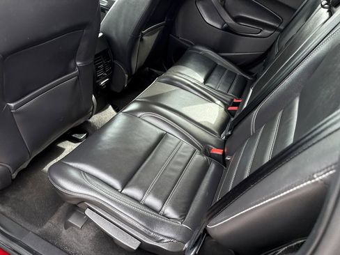 Used 2019 Ford Escape Titanium w/ U9j03 - Titanium Tow Package image 14