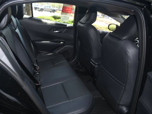 New 2026 Toyota Prius FWD image 10