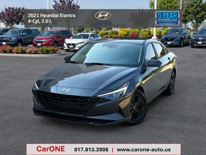 Used 2021 Hyundai Elantra SEL w/ Convenience Package